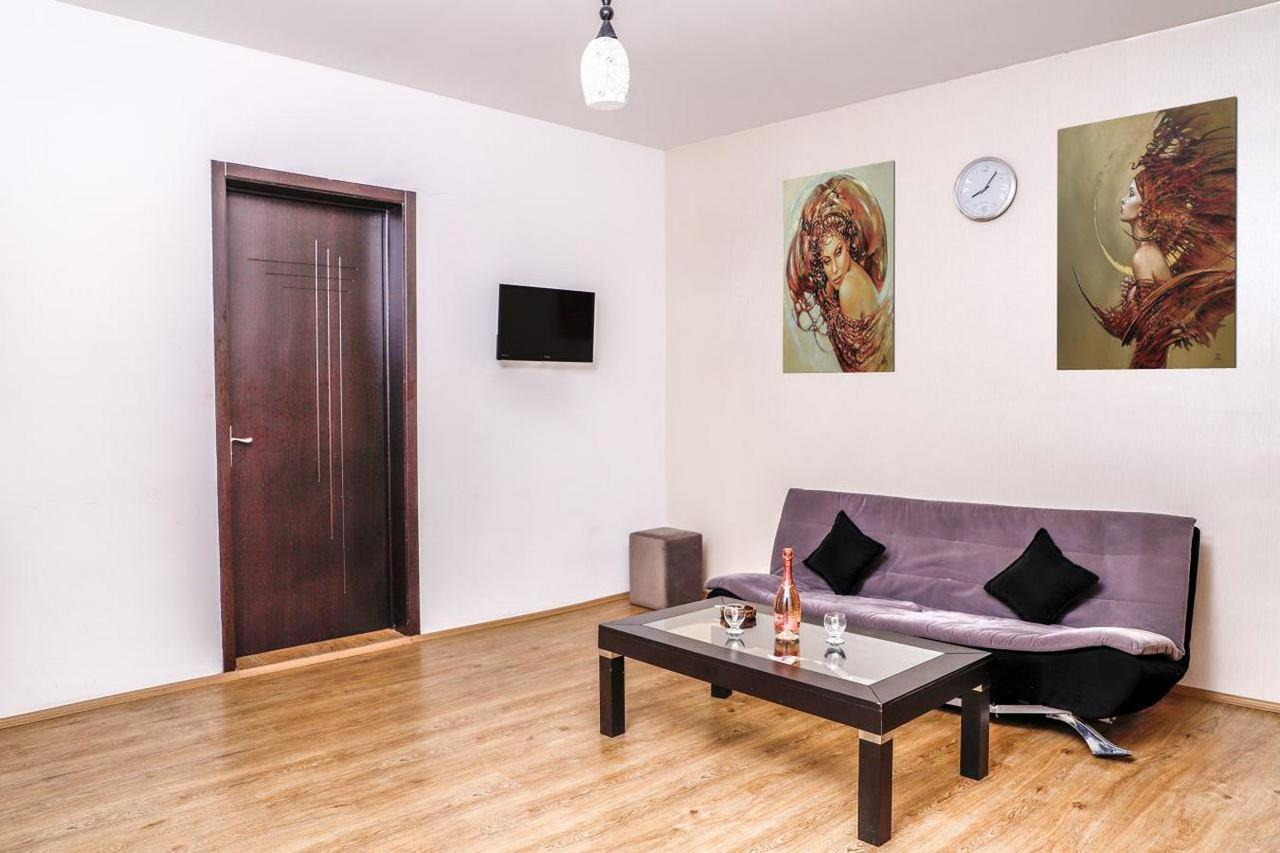 Hotel Monaco Tbilisi Esterno foto