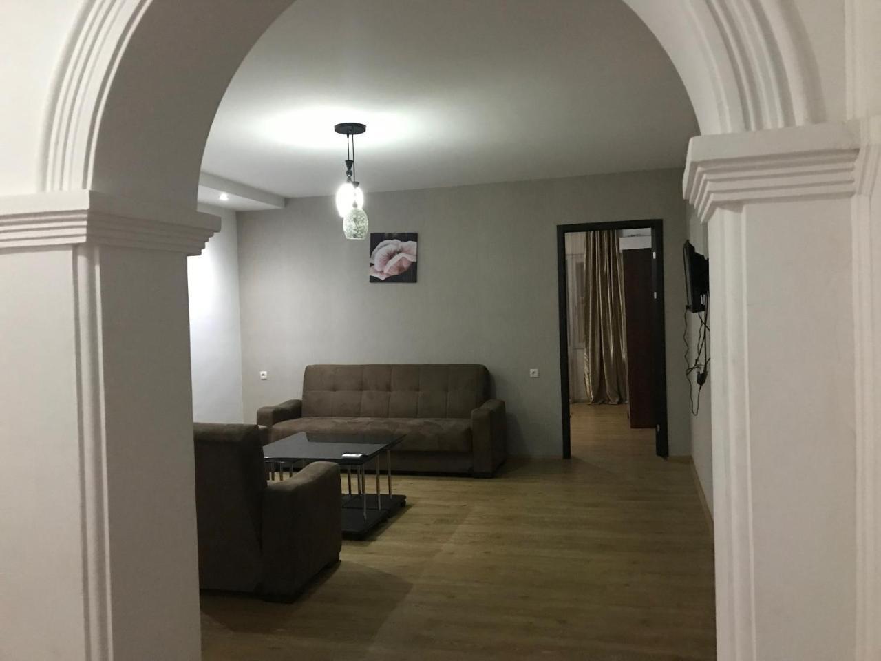 Hotel Monaco Tbilisi Esterno foto