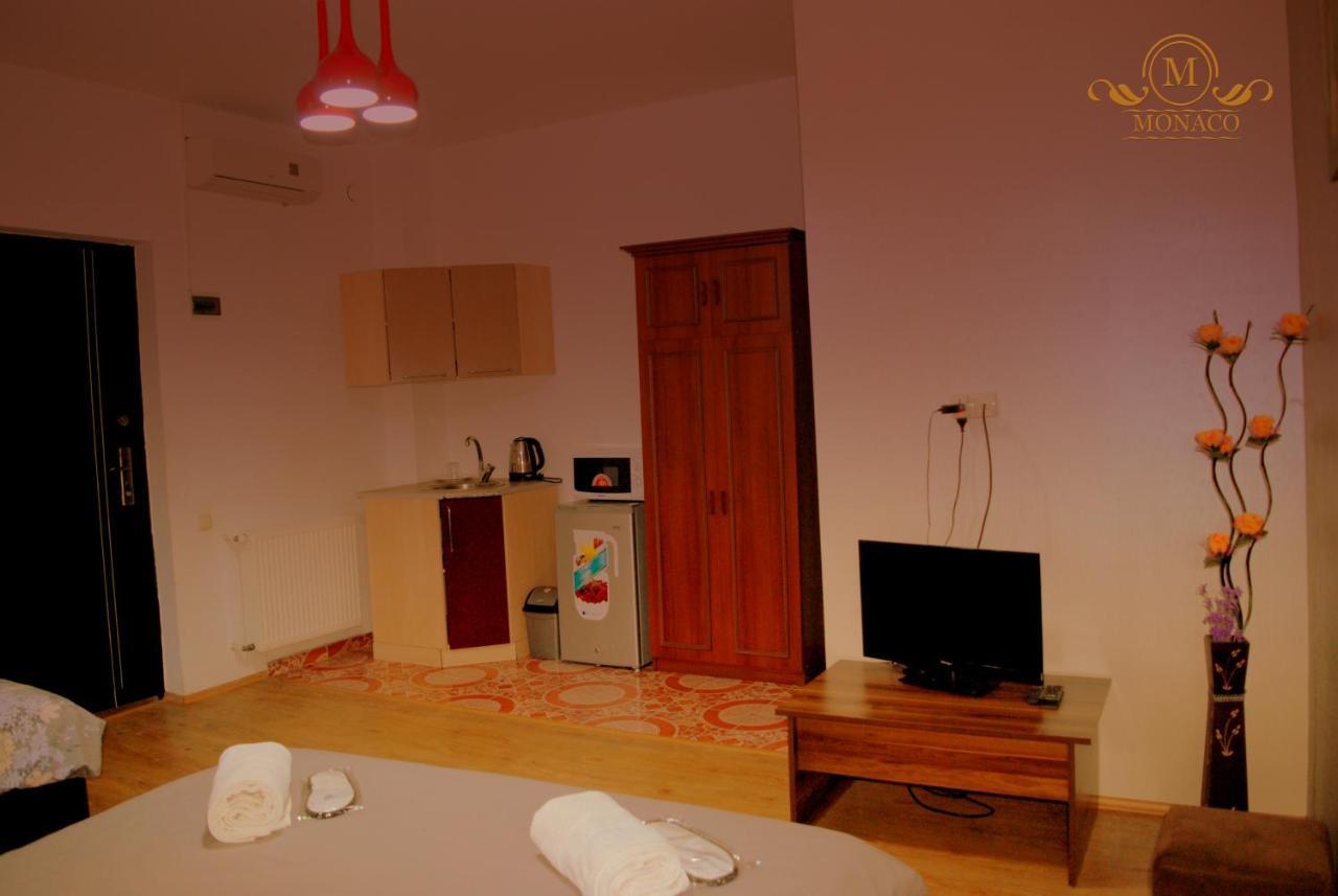 Hotel Monaco Tbilisi Esterno foto