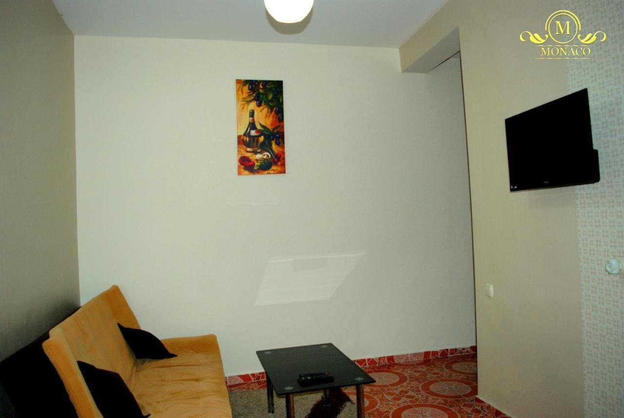 Hotel Monaco Tbilisi Esterno foto