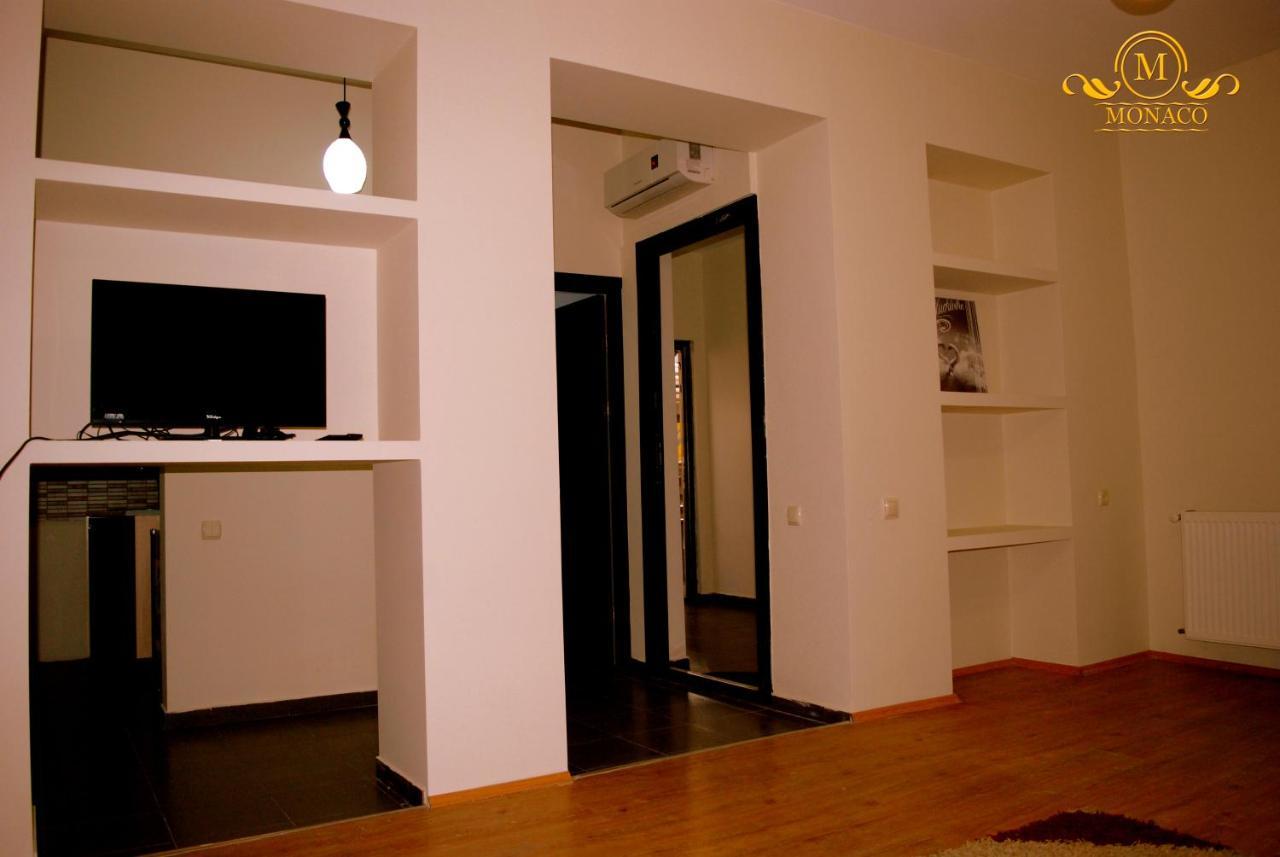 Hotel Monaco Tbilisi Esterno foto