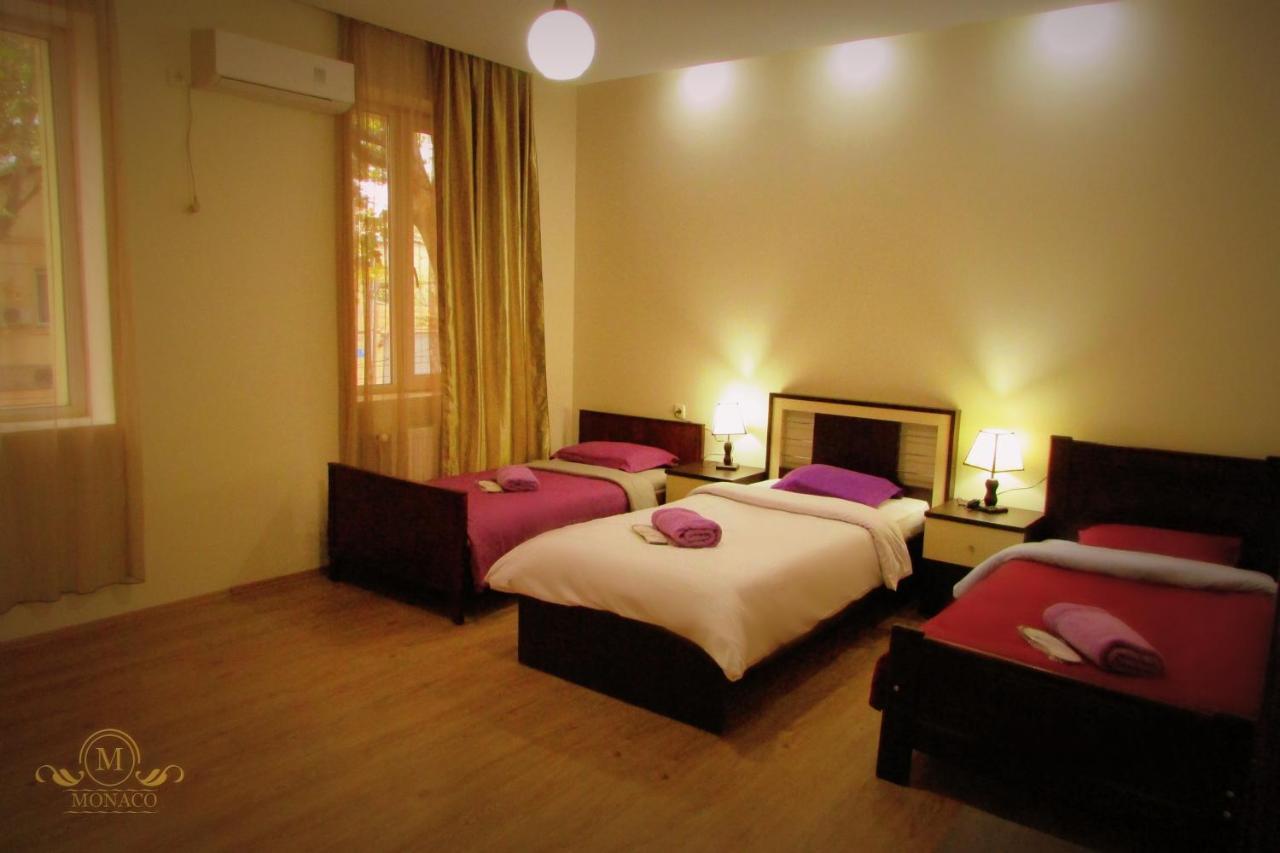 Hotel Monaco Tbilisi Esterno foto