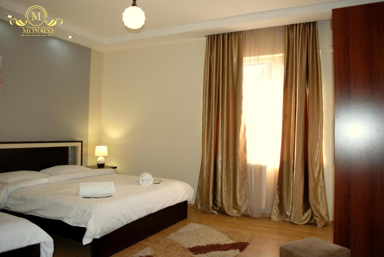 Hotel Monaco Tbilisi Esterno foto