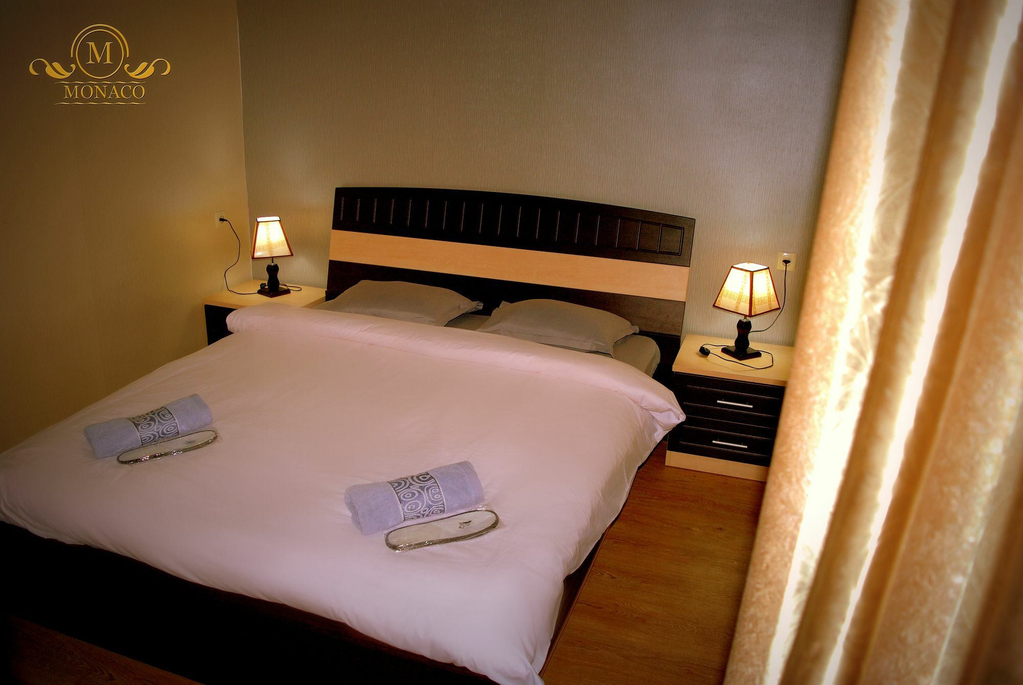 Hotel Monaco Tbilisi Esterno foto
